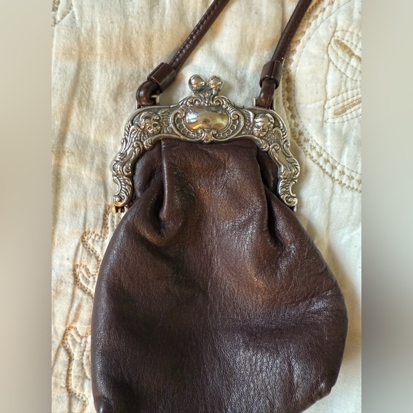 Vintage Leather Kiss Lock Mini Crossbody Bag | Boho Brown Purse - Picture 2 of 10